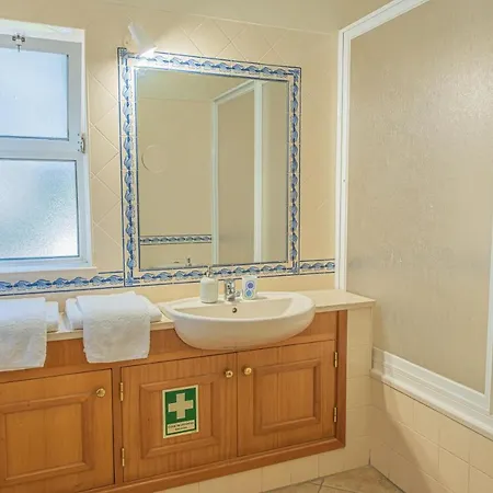 Quinta Da Amoreira By The Pool Two * Alvor