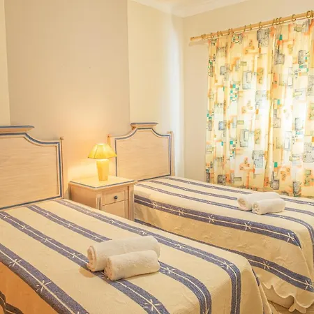 Quinta Da Amoreira By The Pool Two Apartment Alvor